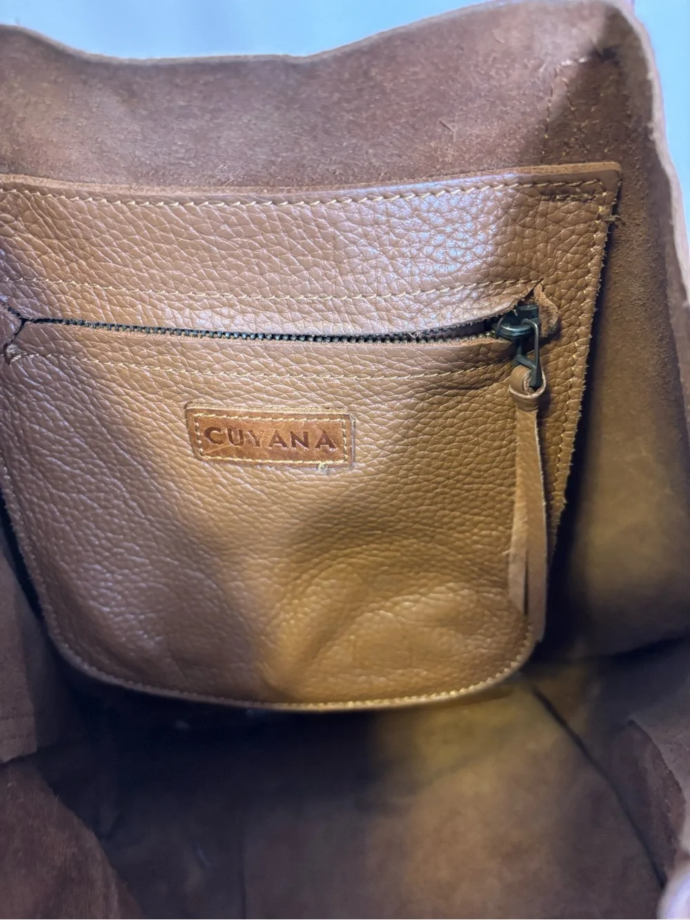 Cuyana Cognac Leather Tote - Classic Brown TMS initials